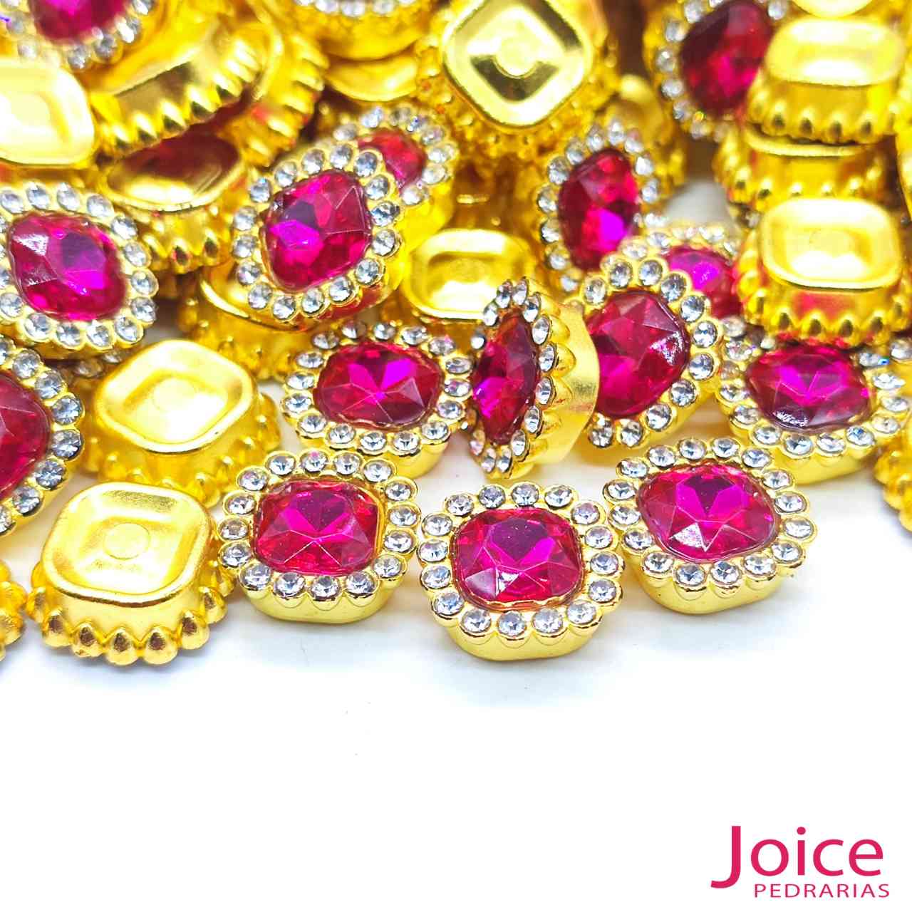 2 Chaton Quadrado Acrílico Com Base ABS dourado com Strass 13mm X 13mm C/1000-Unidades - Imagem 1