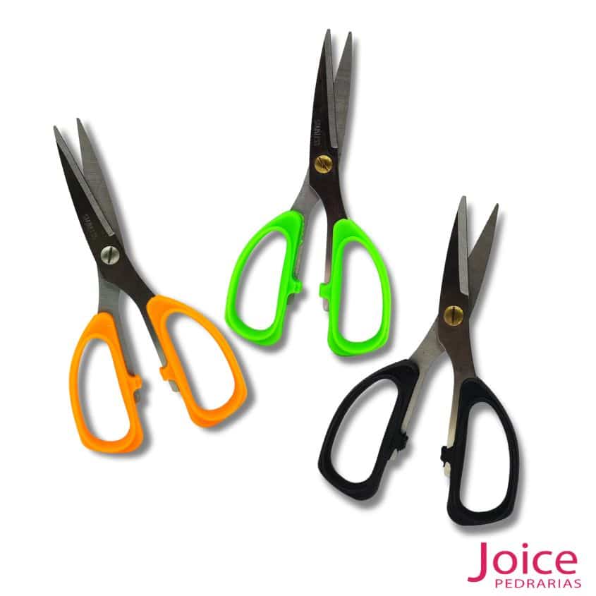 xr:d:DAFaFBjJwVA:779,j:8556116928725927019,t:23092019 Tesoura multifuncional de 18cm - Imagem 1