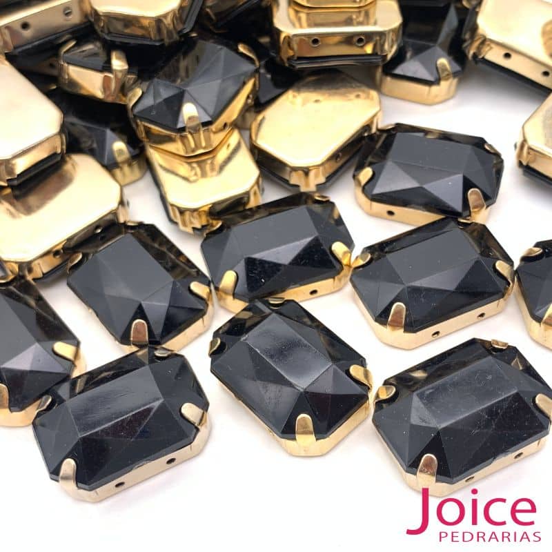 xr:d:DAFSHLxb3jA:4,j:41139491972,t:22111612 Pedra Engrampada Retângulo Base Dourado 18mm X 25mm C/100Unidades - Imagem 2