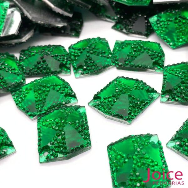 Chaton Formato Irregular Resina Cascalho Base Reta Com Furo 21mm X 26mm C/200unidades