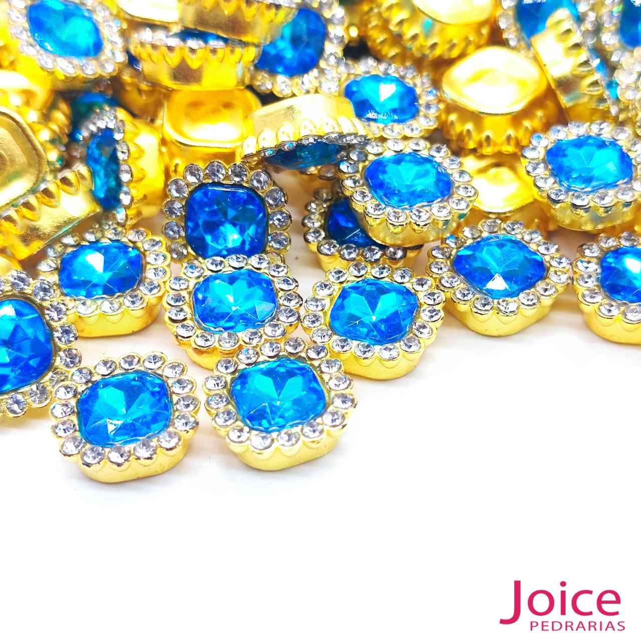 5 Chaton Quadrado Acrílico Com Base ABS dourado com Strass 13mm X 13mm C/1000-Unidades - Imagem 6