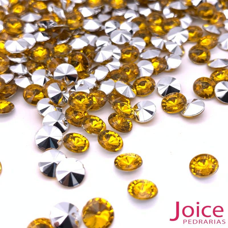 xr:d:DAFLAofDNuE:741,j:39119853276,t:22102612 Chaton Base Irregular Acrilico 6mm C/5000Unidades - Imagem 6