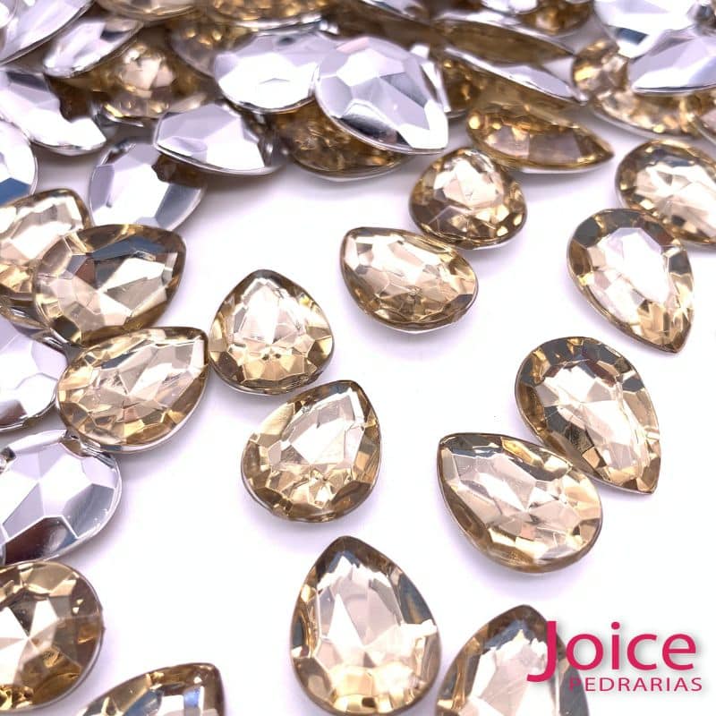 xr:d:DAFLGXxhA0E:78,j:35449763381,t:22091518 Gota Base Irregular Acrilico 10mm x 14mm C/1000Un - Imagem 16