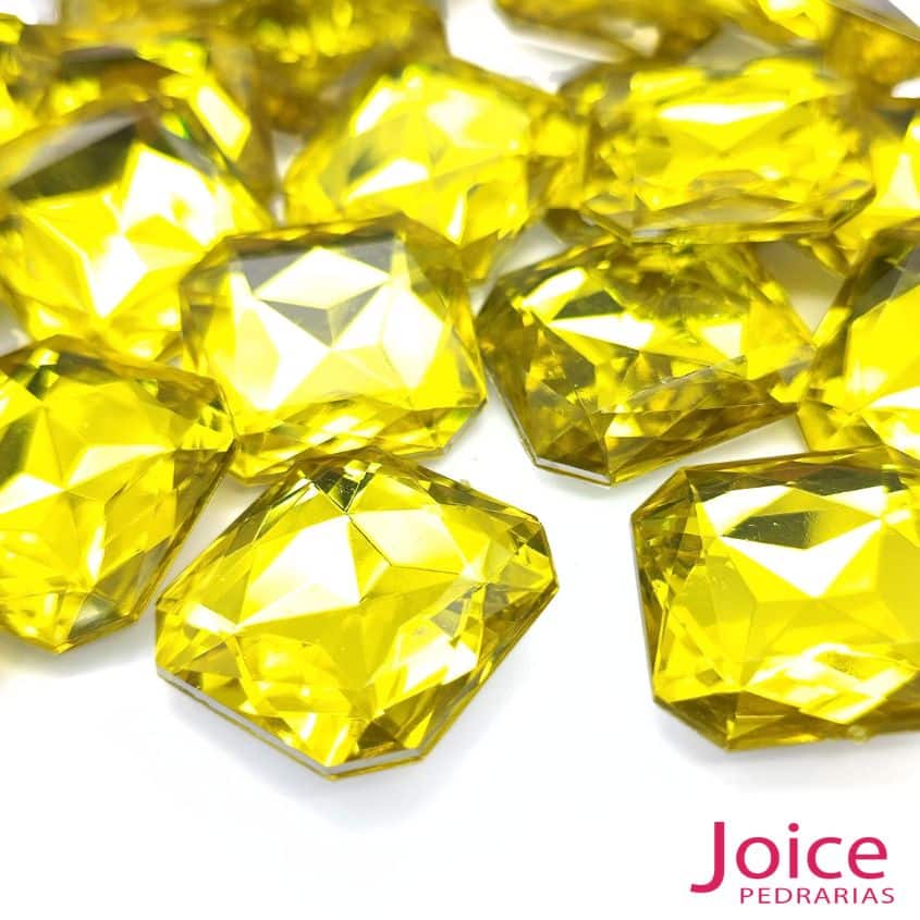 xr:d:DAFp8EOomuk:20,j:2756600931722832286,t:23072817 Quadrado Base Irregular Acrilico 23mm x 23mm c/100Unidades - Imagem 20