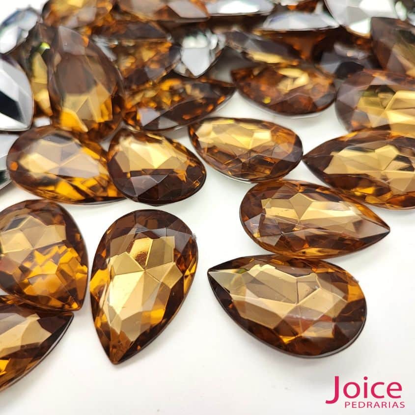 xr:d:DAFq3CROOik:51,j:1079012656655343231,t:23082219 Gota Base Irregular Acrilico 20mm x 30mm c/100unidades - Imagem 10