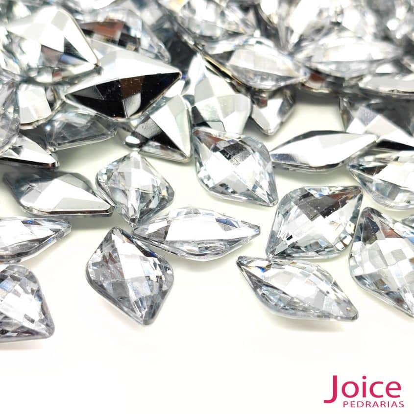 xr:d:DAF6Qd-RXQw:50,j:752520017879625337,t:24021616 Chaton Losango Acrilico Base Irregular 12mm X 19mm C/500-Unidades - Imagem 18