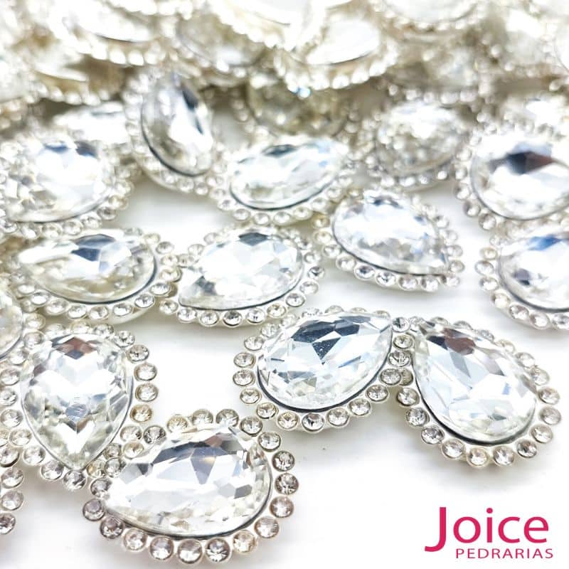 xr:d:DAFaFBjJwVA:595,j:1500096320020028803,t:23072515 Gota Cristal Imitação Swarovski Com Strass Base De Aço C/200unidades - Imagem 7