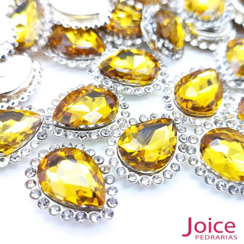 xr:d:DAFaFBjJwVA:595,j:1500096320020028803,t:23072515 Gota Cristal Imitação Swarovski Com Strass Base De Aço C/200unidades - Imagem 8