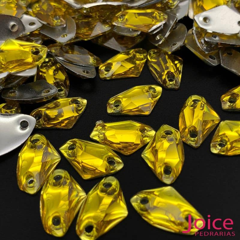 xr:d:DAFaFBjJwVA:232,j:46464660326,t:23050416 Chaton Resina Com Formato Irregular Base Reta Com Furo 8mm × 14mm C/1000unidades - Imagem 3