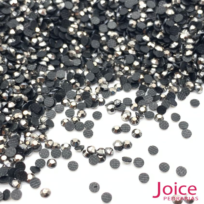 xr:d:DAFK_mcfjzY:152,j:2409238394,t:23012317 Nude Strass Termocolante ss6=2mm C/144000Unidades - Imagem 1