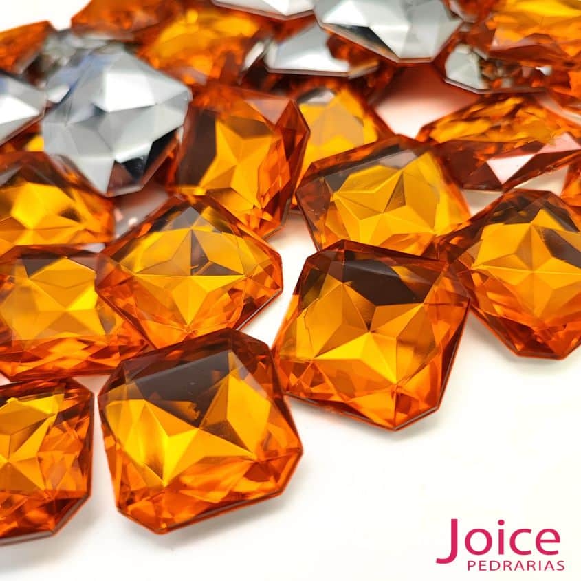 xr:d:DAFp8EOomuk:20,j:2756600931722832286,t:23072817 Quadrado Base Irregular Acrilico 23mm x 23mm c/100Unidades - Imagem 16