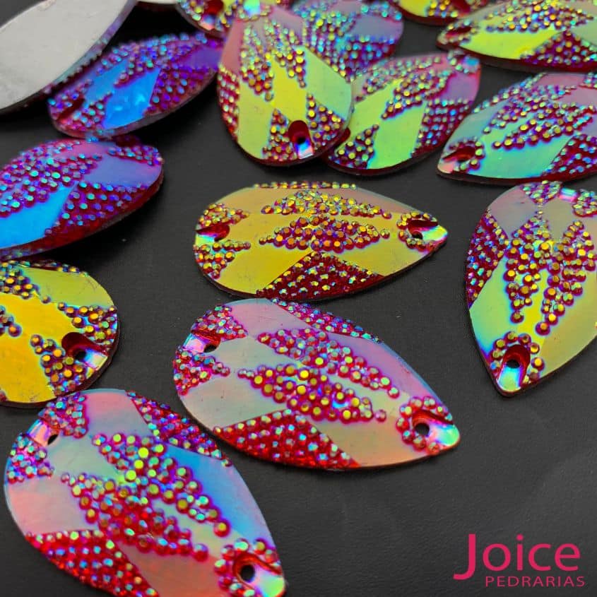 xr:d:DAFZzEEE1jI:123,j:46701106886,t:23020914 Chaton Gota Resina Cascalho Base Reta Com Furo 21mm X 36mm C/100unidades - Imagem 3