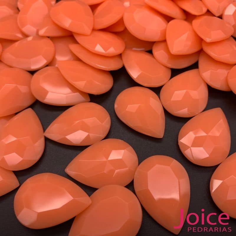 xr:d:DAFSHLxb3jA:14,j:41154475601,t:22111614 Gota Base Irregular Acrílico Leitoso 18mm X 25mm C/200Unidades - Imagem 17