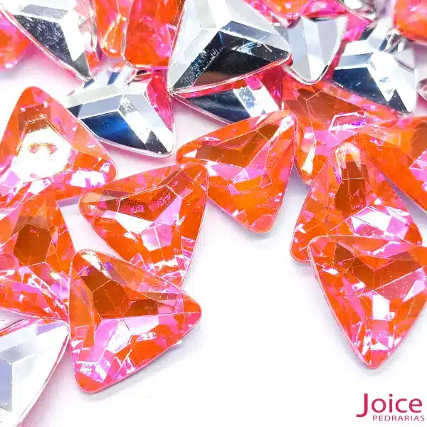 15370043390-rosa-chiclete-03.webp Chaton Triangulo Acrílico Base Irregular 23mm x 23mm C/100-Unidades - Imagem 11