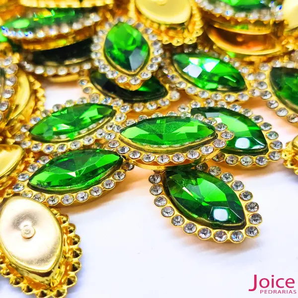 verde médio 36 Navete Cristal Imitação Swarovski Vidro Com Strass Base Dourada C/200-unidades(APROX) - Imagem 7